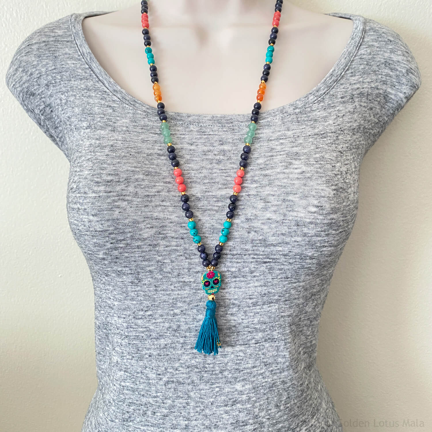 La Vida Eterna Mala Necklace