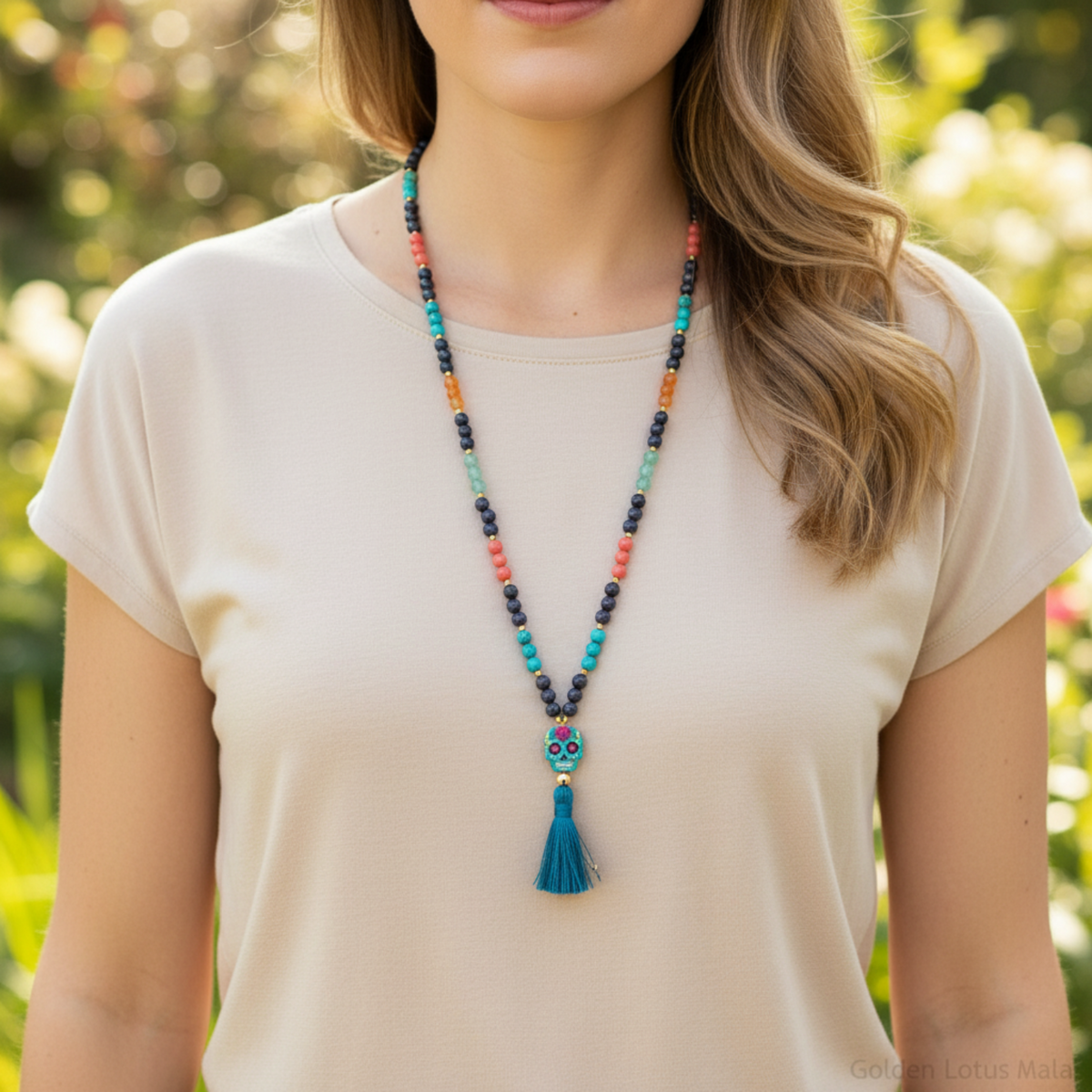 La Vida Eterna Mala Necklace