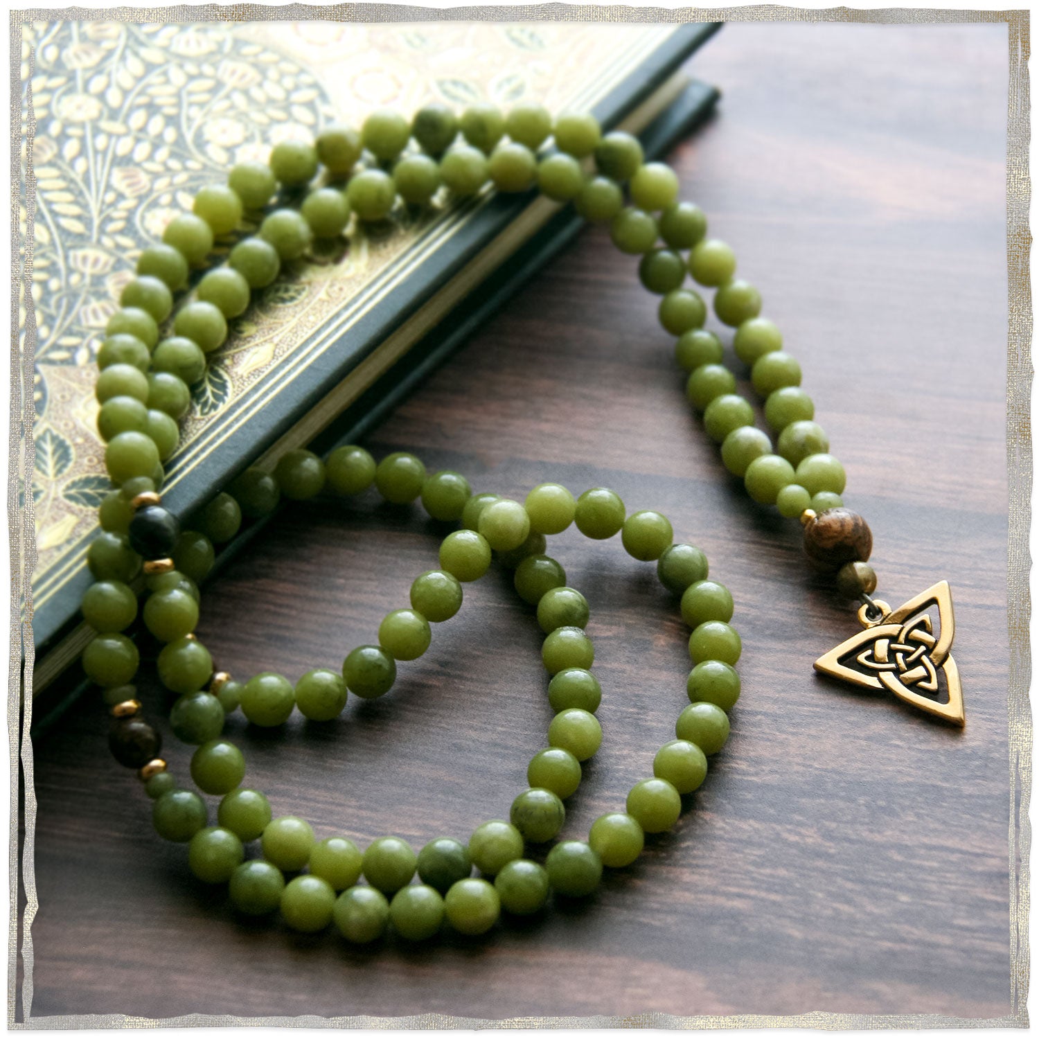 Trinity Knot Mala